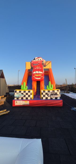 Închiriere topogan gonfabil