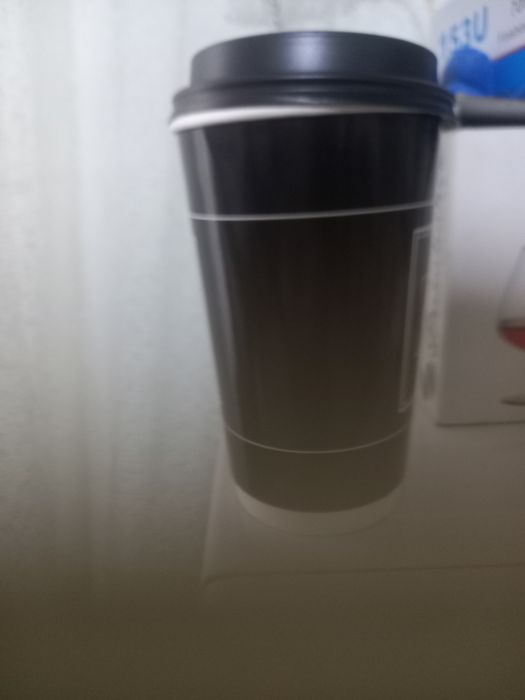 Продаю одноразовые бумажные стаканы