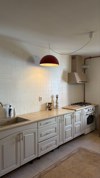 Apartament 3 camere decomandat Obcini Etaj 1 Bucatarie mare