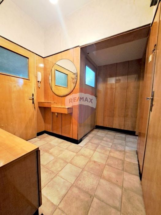 Продава се Двустаен апартамент в Варна, Базар Левски - 55 кв.м за 2182 €/кв.м - Снимка #9