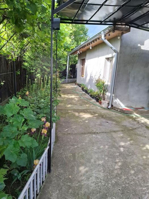 Vand casa în Stefanesti Argeș sat Golești la numai 8 km de Pitesti