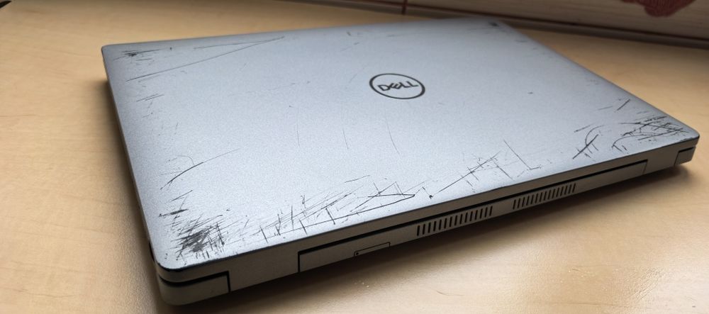 Laptop Dell 5420_i5-1145G7 (Gen 11)_4GB DDR4_128GB SSD__cu mic DEFECT