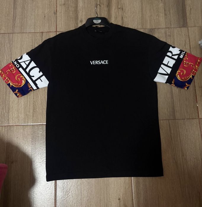 Tricouri versace!!