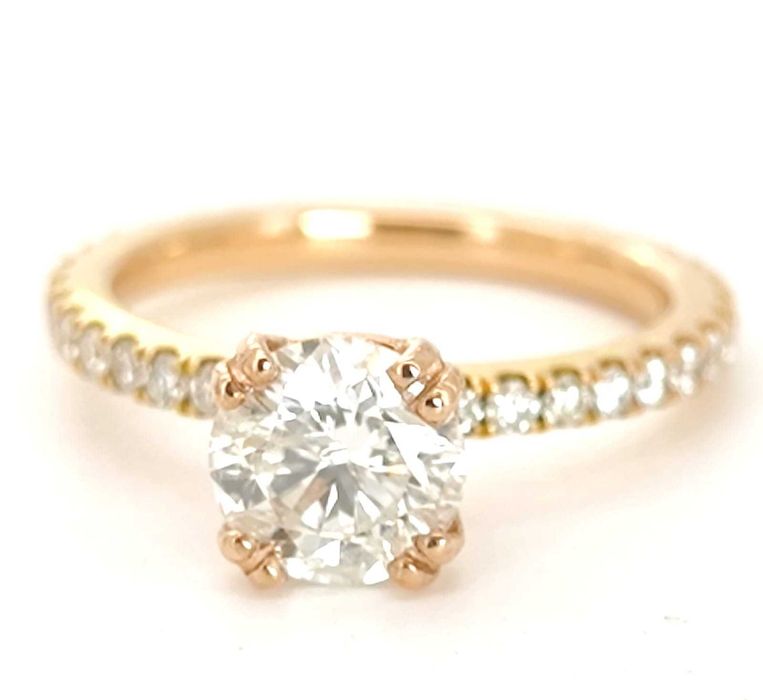 Inel 18k cu diamante naturale 1.85ct