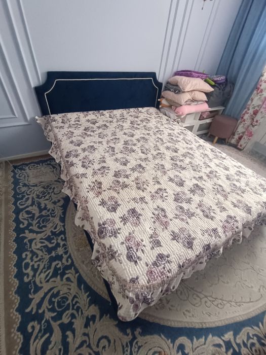 Кровать двухспальная