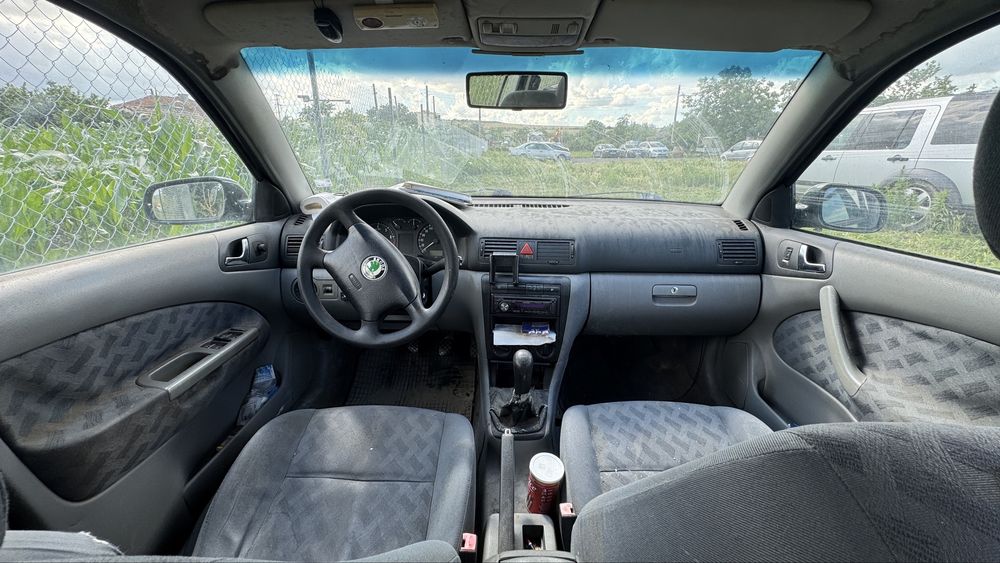 Skoda Octavia(1.8turbo)