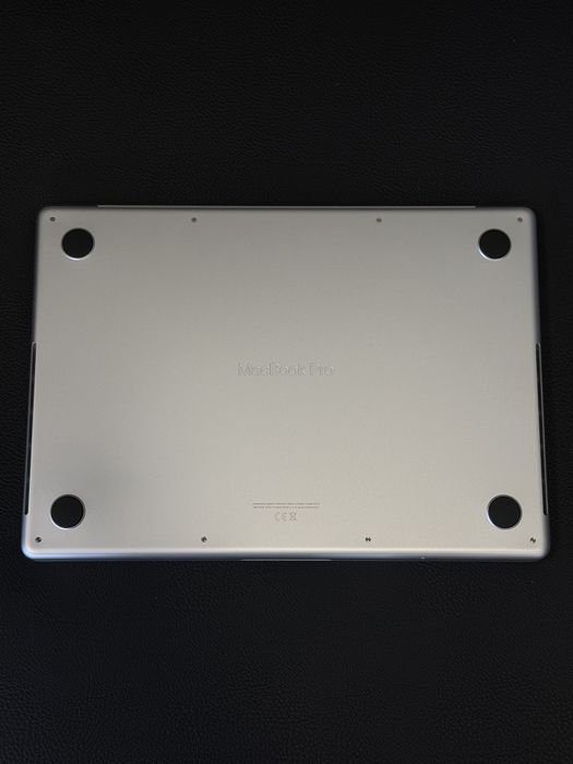 MacBook PRO M4/14inch/512GB/16GB