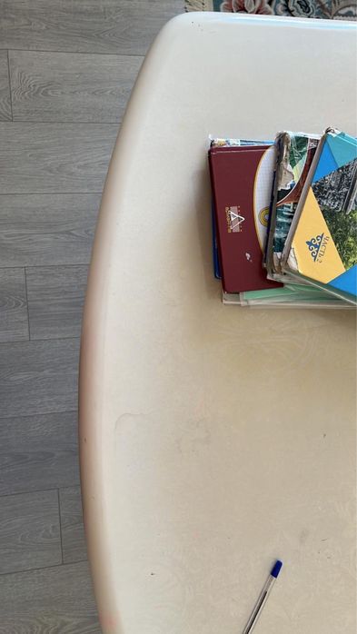 Стол для гостиной