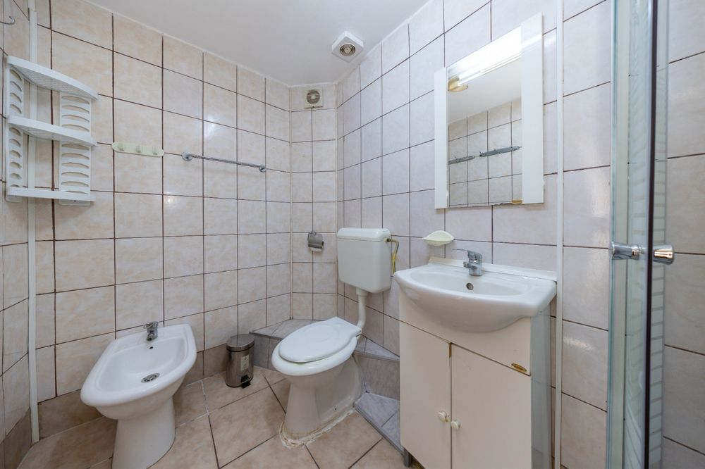Apartament 2 camere Zona Tractoru