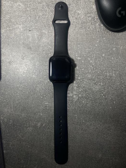 Apple Watch SE первого поколения