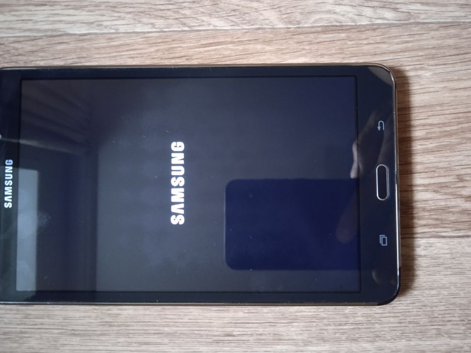 Планшет Samsung.