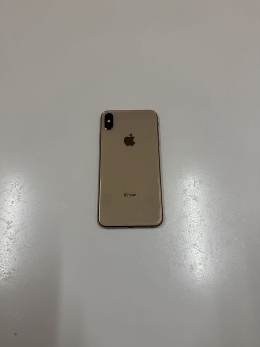 Продам iPhone XS Max 64GB