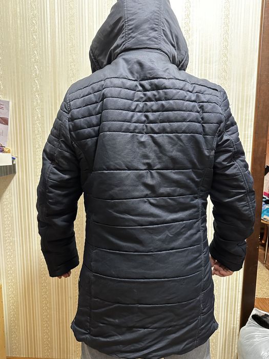 Продам куртку мужскую