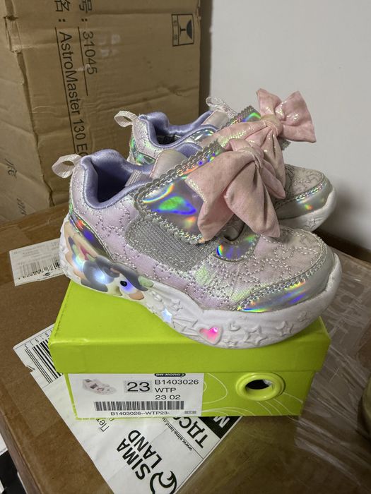 Детская обувь на девочку