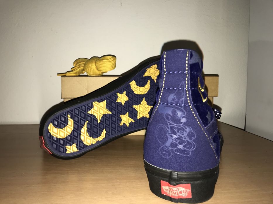 Vans Sk8-Hi x Disney