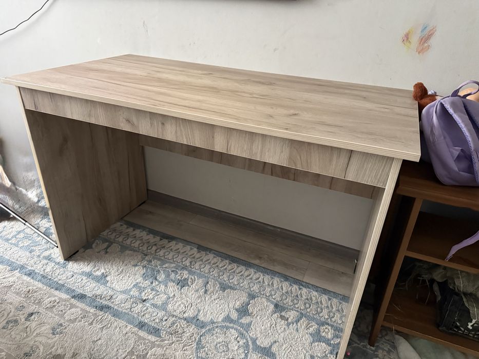 Писменный стол стол