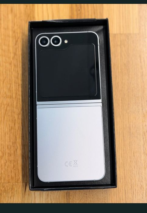 Samsung Z flip 6