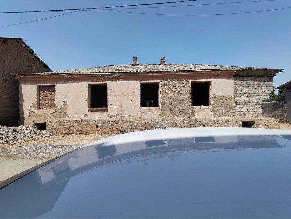 Срочно Ер 7 сотих Тинчликда фасад 30 метр бинолари бн