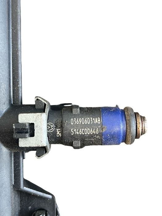 Rampa + Injectoare Skoda Fabia 6Y2 1999 - 2008 1.4 16V Bky 036906031Ab