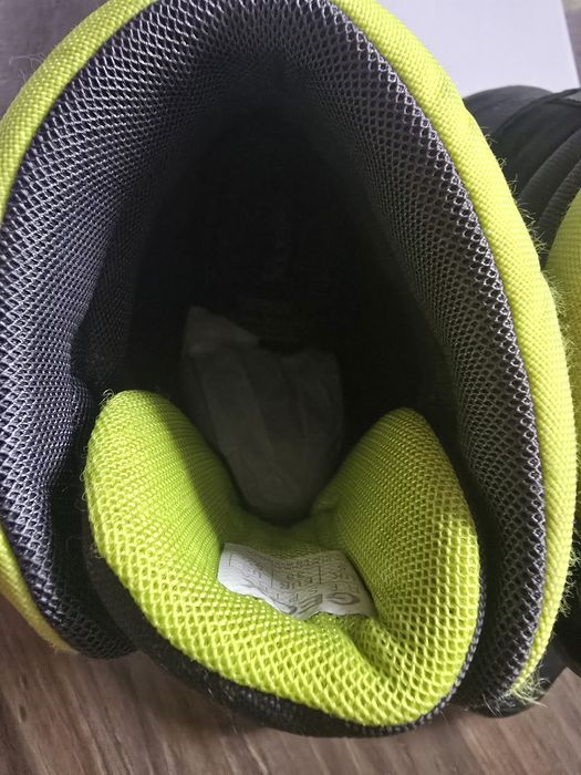 Ботуши Geox 38 номер