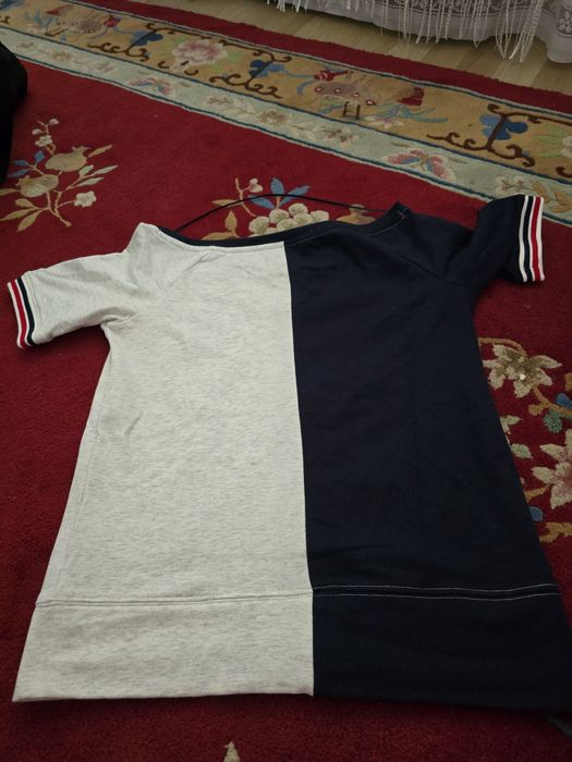 Vand tricou tommy
