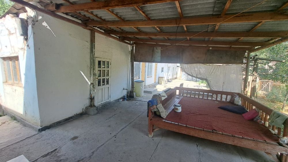 Үй сатылады Срочно бағасы келісімді