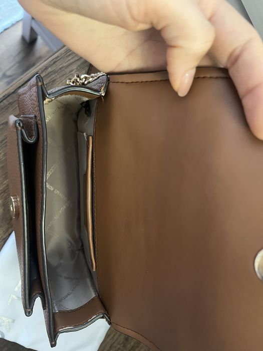 Оригинална дамска чанта Michael kors