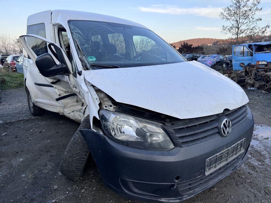 Фолксваген Кади 1.6тди 102кс  2012г На Части