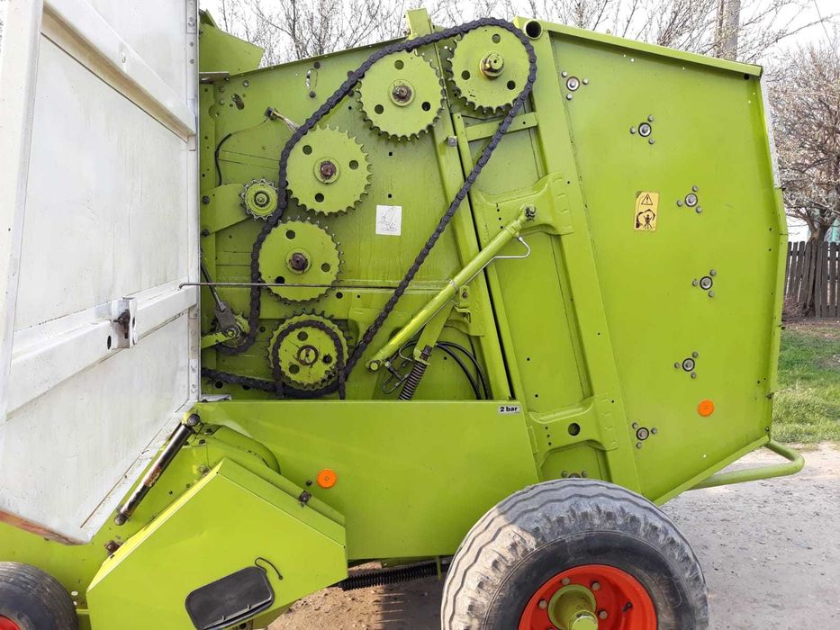 Vand Presa de balotat CLAAS Rollant 46