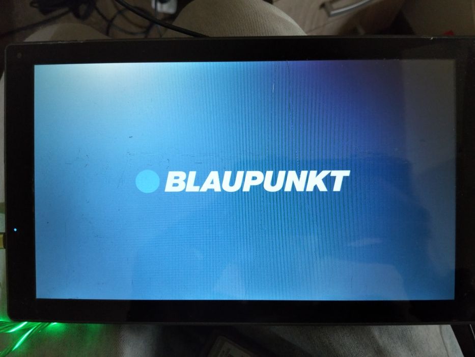 Tableta blaupunkt cu ecran fisurat