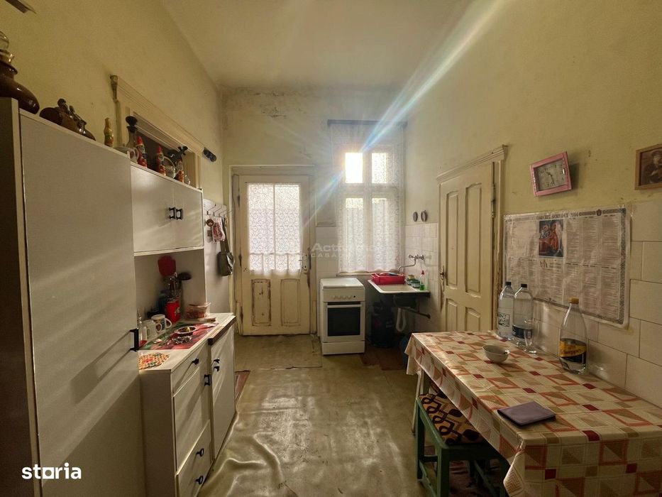 Lugoj, Ap., La Casa, 3 Cam., 80 Mp., Xenopol