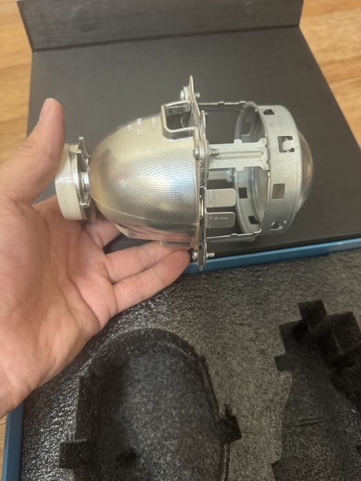 Линзы для камри 50 оригинал