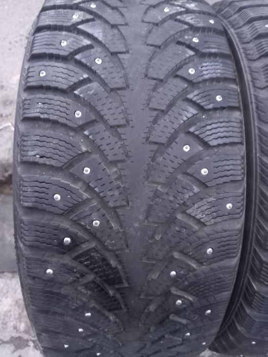 Зимли Мерс, BMW, 55$ 2 шт Состояние хорошо