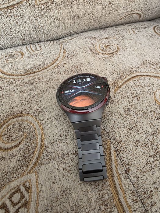 HUAWEI WATCH 4 Pro Space Edition