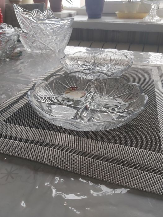 Продам посуду хрусталь и стекло