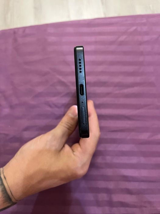 Продам Poco x5 pro 5g