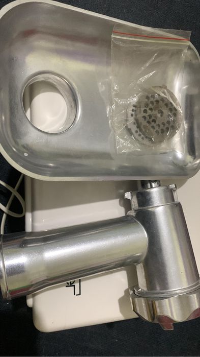 Мясорубка электрическая