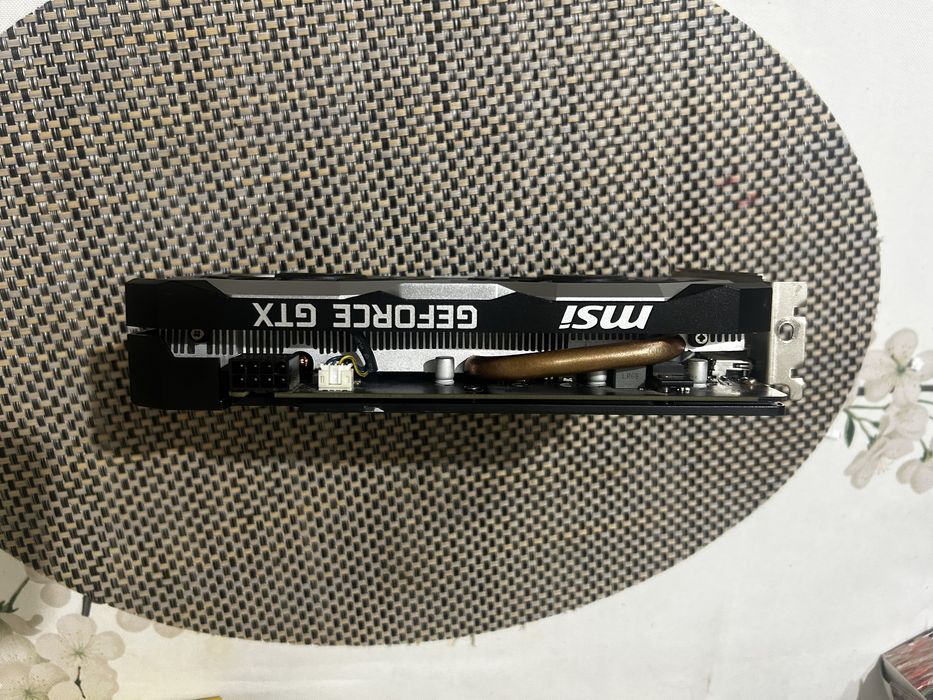 Placa video MSI GTX 1660 super ventus xs oc