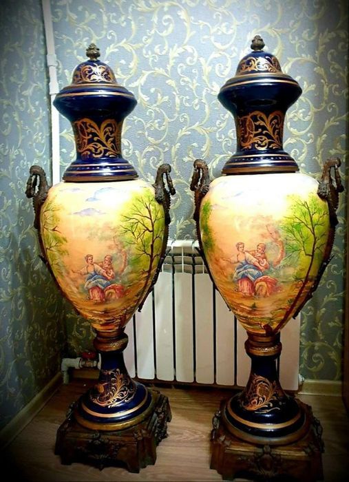 Картины ,фарфор,бронза,известных мастеров