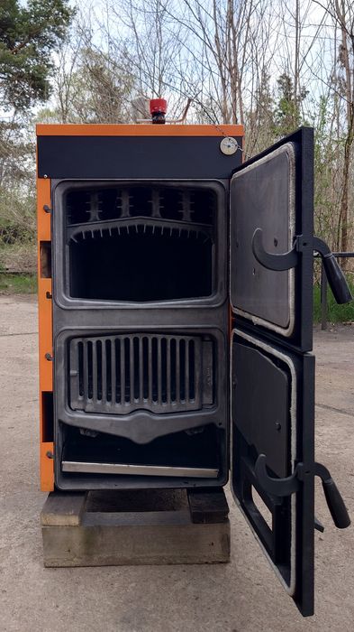 Чугунен котел на твърдо гориво Фероли/ Ferroli SFL 6, 52 kW
