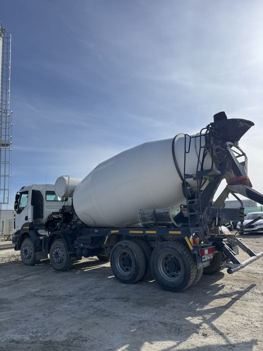 Autobetoniera cifa Renault Kerax 8x4