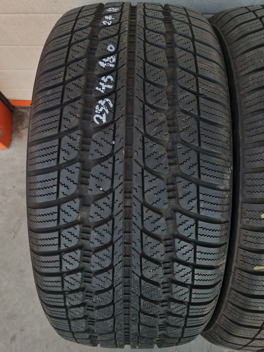 Зимни гуми 4 броя VANLI SnowGrip 255 45 R18
