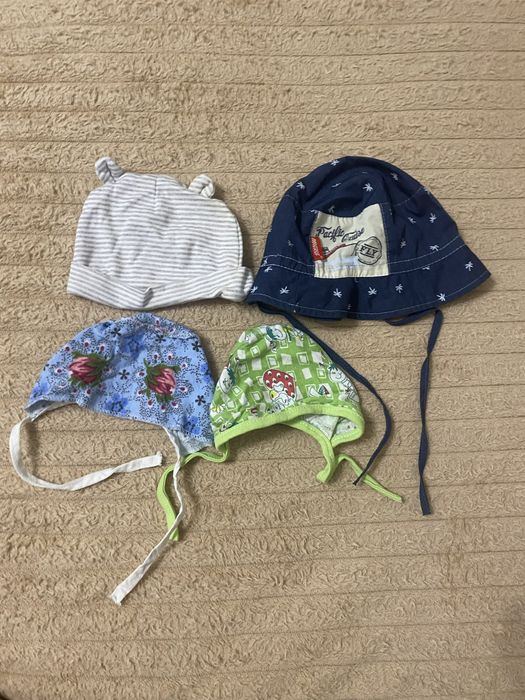 Пакет одежды на новорожденную девочку