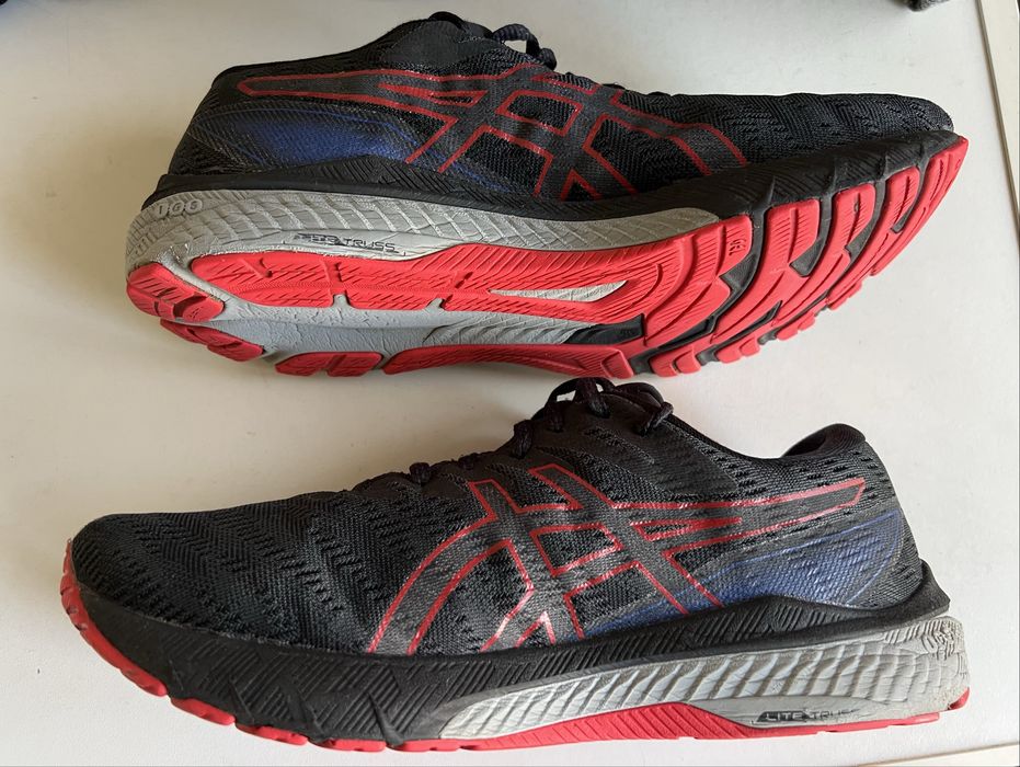 Asics Маратонки за бягане Gt-2000 10 G-Tx GORE-TEX EU 44