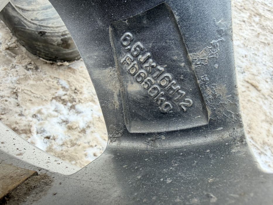 Продам диски 16 размер