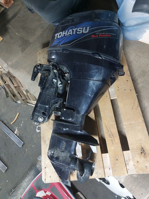 Tohatsu 30 л.с. мотор