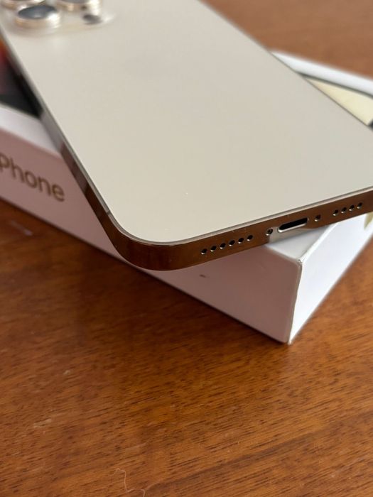 Продам Айфон 14 Pro Max 256 GB