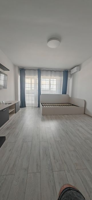 Garsoniera de închiriat