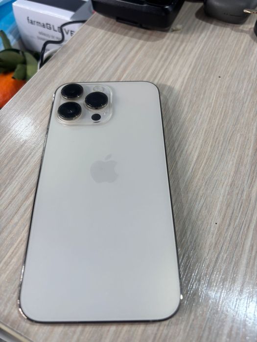 Iphone 14 pro max Gold 256 Gb