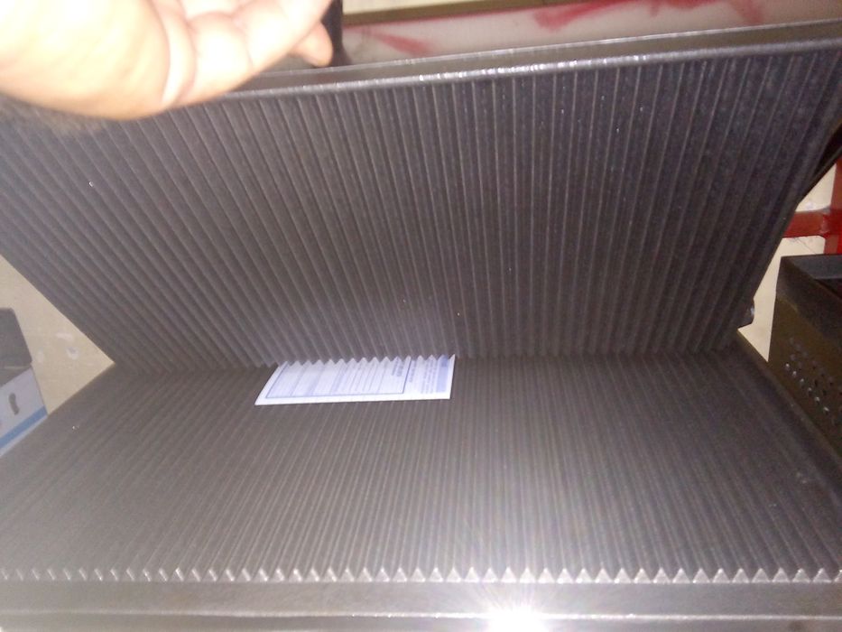 Тостер професионален за принцеси,тостове ЧИСТО НОВ